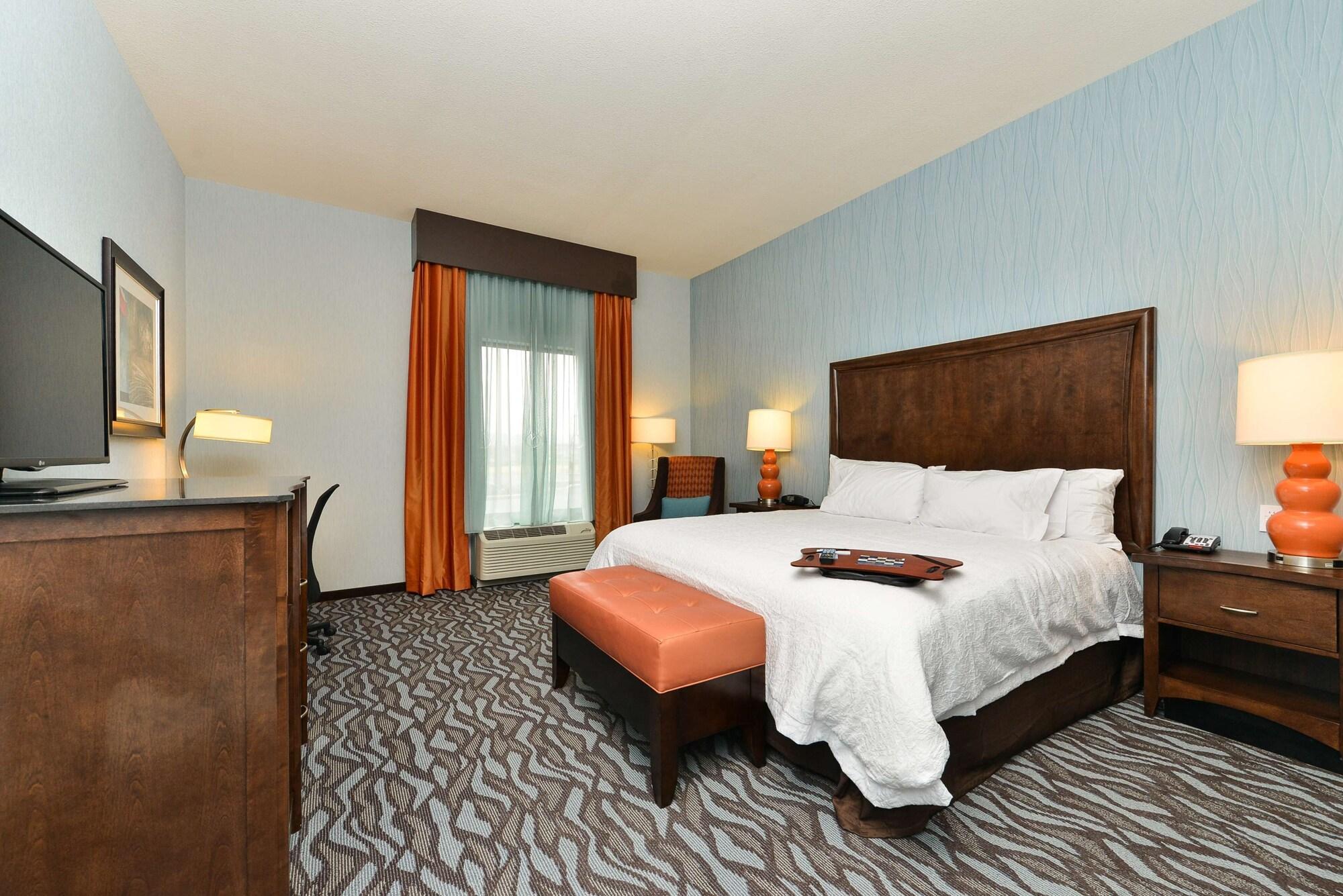 Hampton Inn Corning/Painted Post Экстерьер фото
