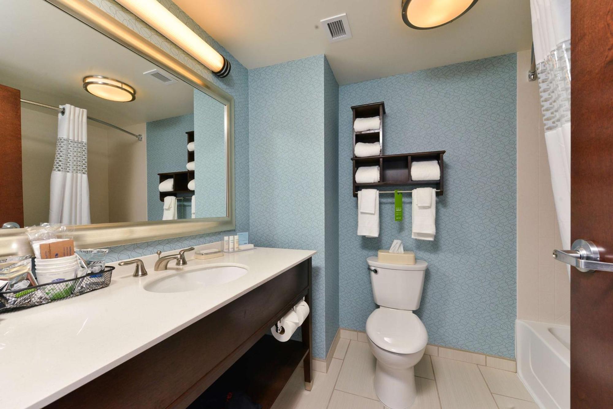 Hampton Inn Corning/Painted Post Экстерьер фото